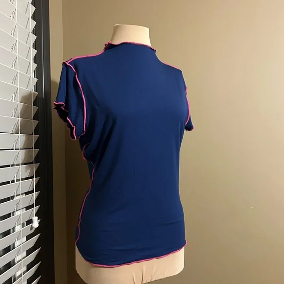 Anthropology Dolan Navy Contrast Pink Trim Tee - Picture 3 of 8